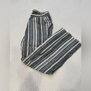 Beach striped pants size medium Ellen Tracy